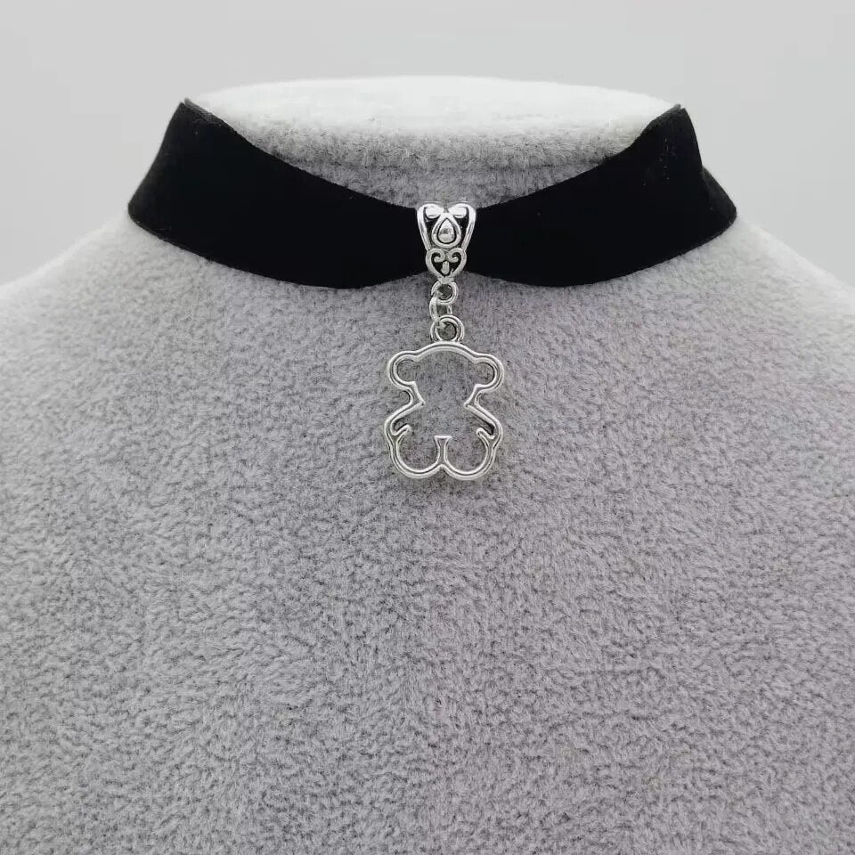 Velvet Charmed Choker