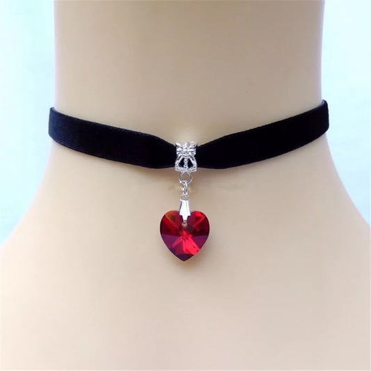 Velvet Heart Choker